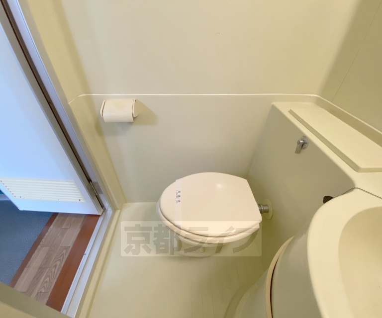 ロイヤルコーポタカハラのトイレ写真