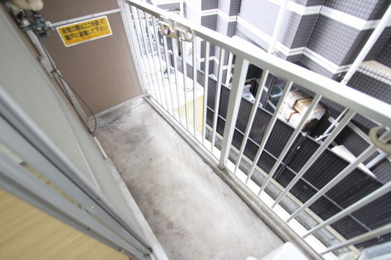 バルコニー　※別部屋の写真です