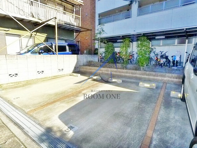 駐車場　駐車場です。