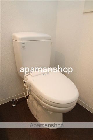 地下鉄千日前線 阿波座駅 徒歩3分 12階建 築19年のトイレ写真