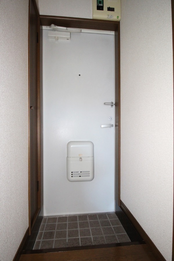 玄関　玄関