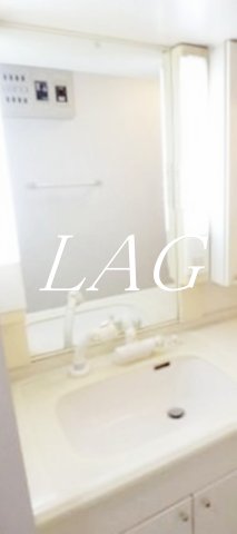 洗面設備　洗面台です。