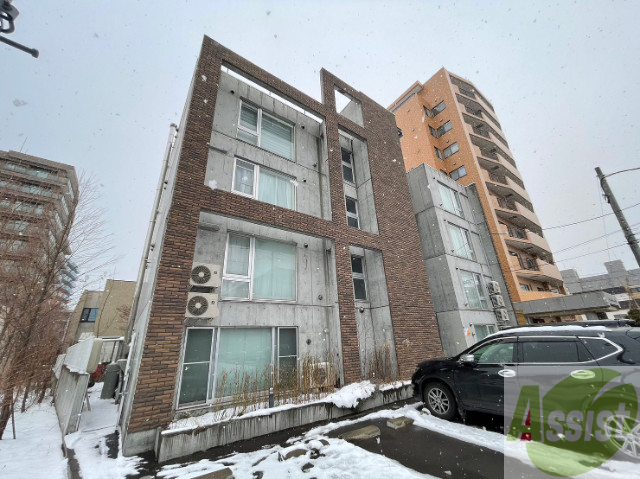 建物外観　札幌市中央区南６条西「Ｏｇｇｉ南円山」