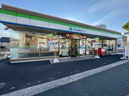 コンビニ　ファミリーマート tvk ecom park店（コンビニ）まで415m