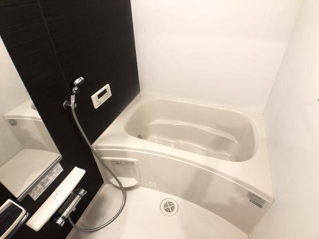 バス・シャワールーム　お洒落なお風呂です