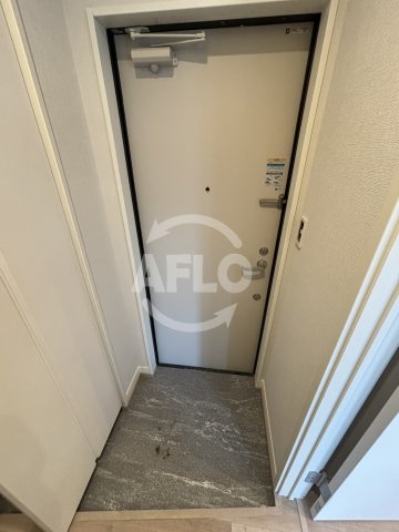玄関　グラン今里NORTH　玄関