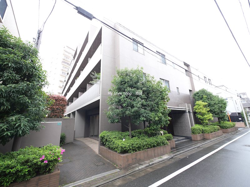 ＪＲ山手線 池袋駅 徒歩10分 築22年
