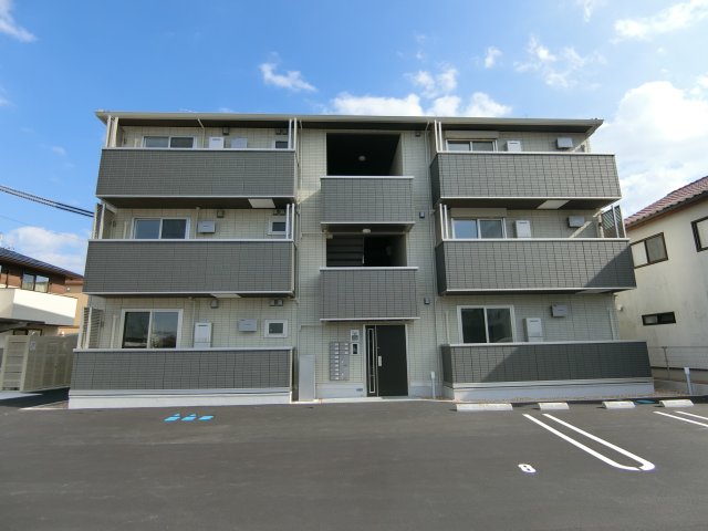 ＪＲ山陰本線 東山公園駅 徒歩21分 築2年