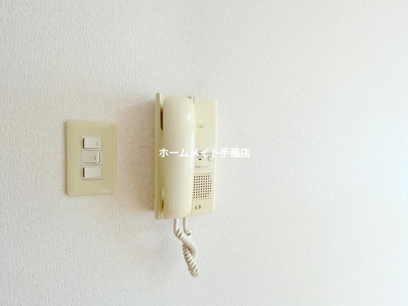 セキュリティ　インターホン付きです！