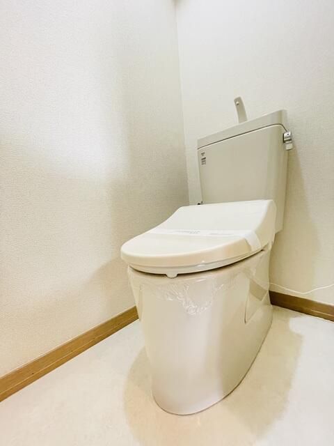 トイレ　別部屋参考写真