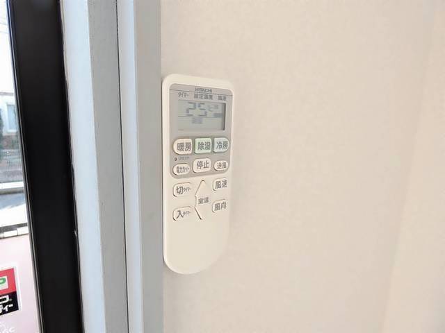 その他設備　エアコンのスイッチ。
