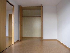 プレネージュ松代Bの内装写真