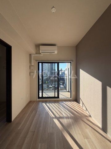 ArtizA都島の居間写真