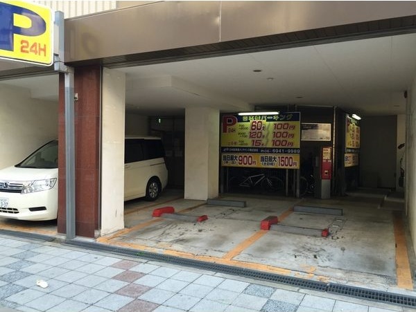 地下鉄堺筋線 恵美須町駅 徒歩5分 5階建 築45年の玄関写真