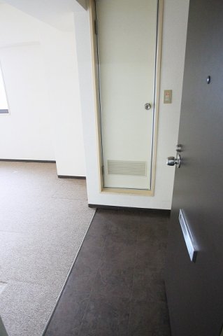 玄関　玄関※別部屋参考写真