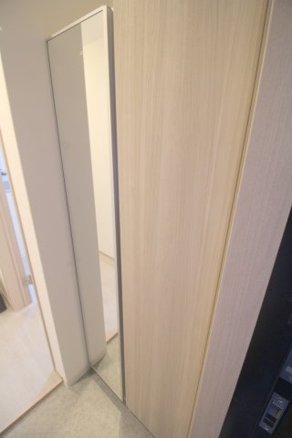 ソフィアウエストの玄関写真