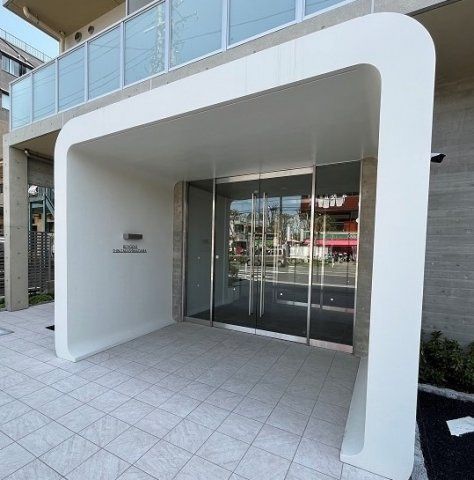 エントランス　☆共用設備もキレイ☆