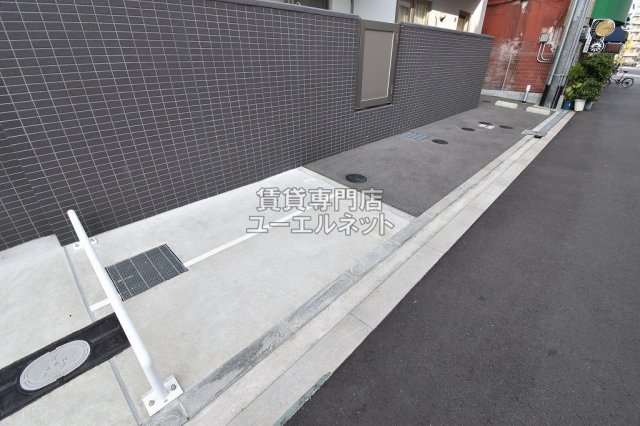 駐車場　敷地内駐車場