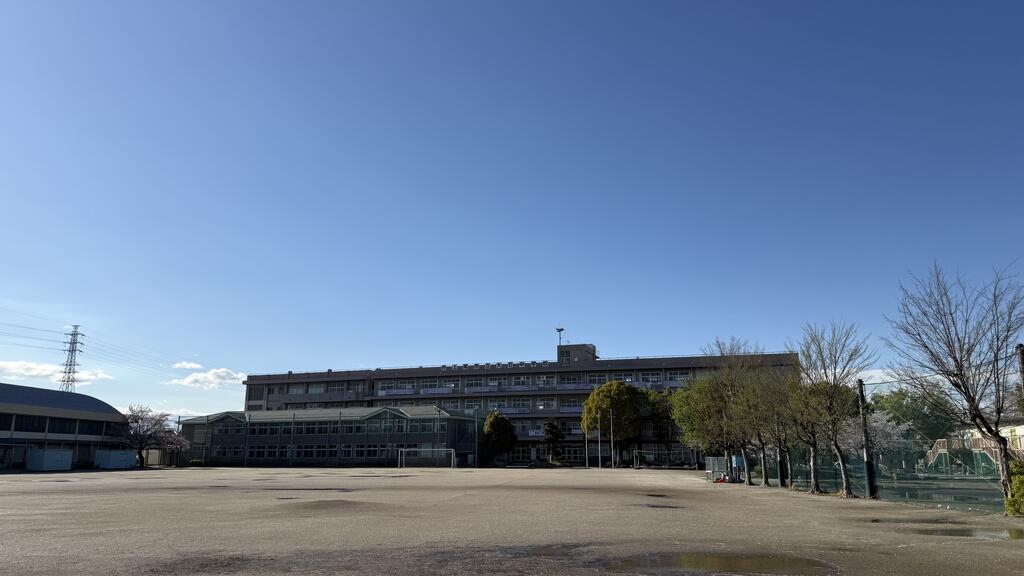 ＪＲ高崎線 北上尾駅 徒歩27分 2階建 築1年の周辺写真