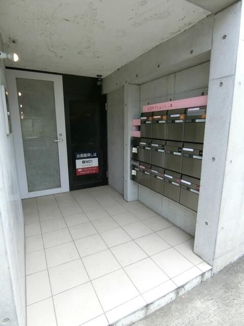 ＪＲ総武線 荻窪駅 徒歩5分 4階建 築14年の外観写真