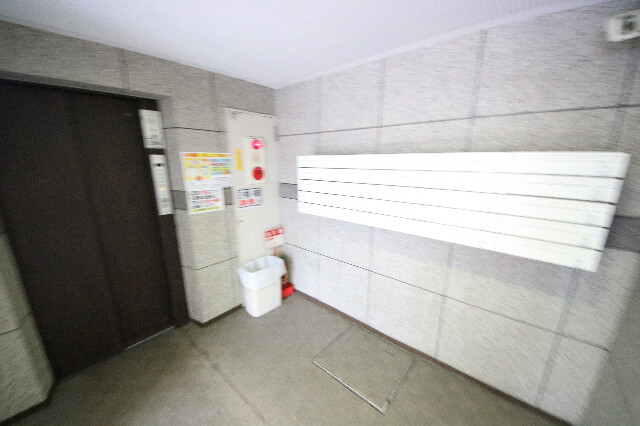 地下鉄今里筋線 新森古市駅 徒歩5分 6階建 築46年の外観写真