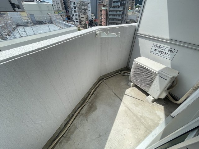 バルコニー　陽当たり良好なバルコニーです