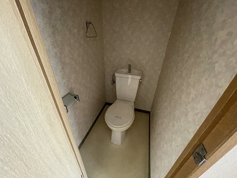 トイレ　シンプルで使いやすいトイレです
