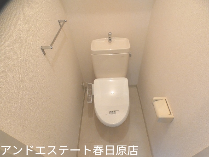 トイレ　ウォシュレット有り