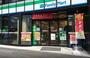 コンビニ　ファミリーマート　北参道駅前店（コンビニ）まで150m