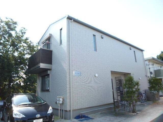 建物外観　外観タイル張りです