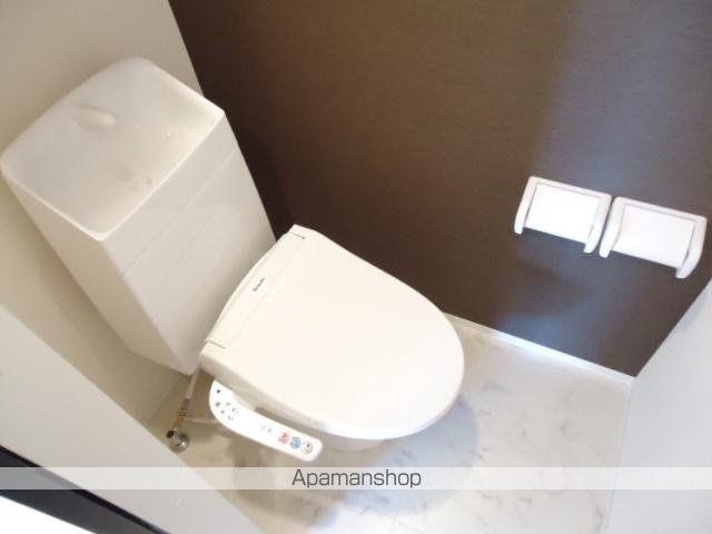 高根沢町アパートC棟のトイレ写真