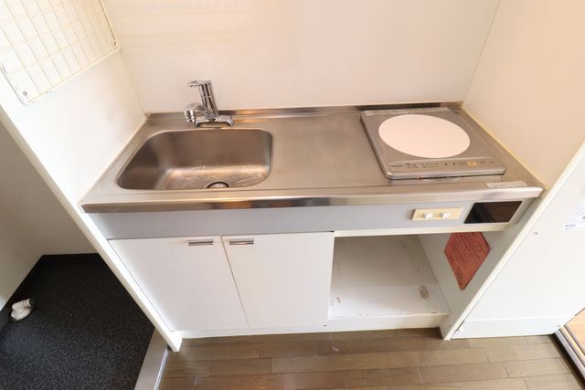 プチグレイス野々市のキッチン写真