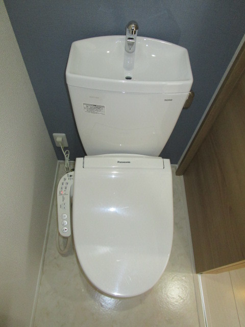 フラットフィールド市川のトイレ写真