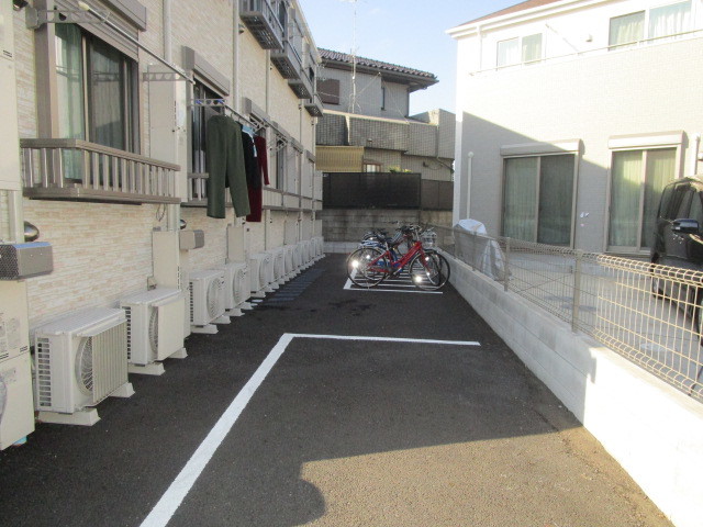 フラットフィールド市川の外観写真
