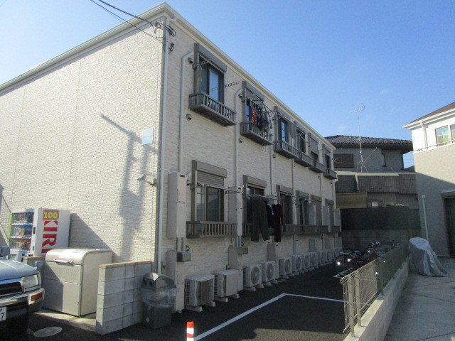 フラットフィールド市川の外観写真