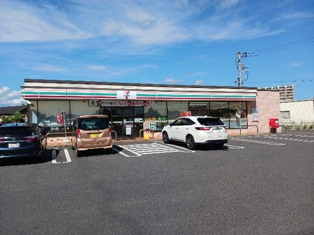 コンビニ　セブン-イレブン つくば小野崎（コンビニ）まで700m