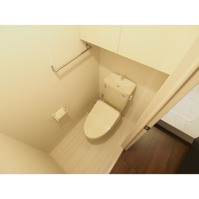 Wing女鳥羽のトイレ写真