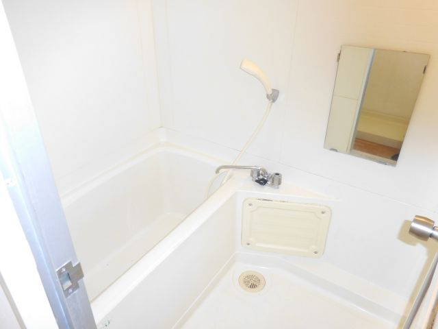サンワロイヤルマンション2号館の風呂写真