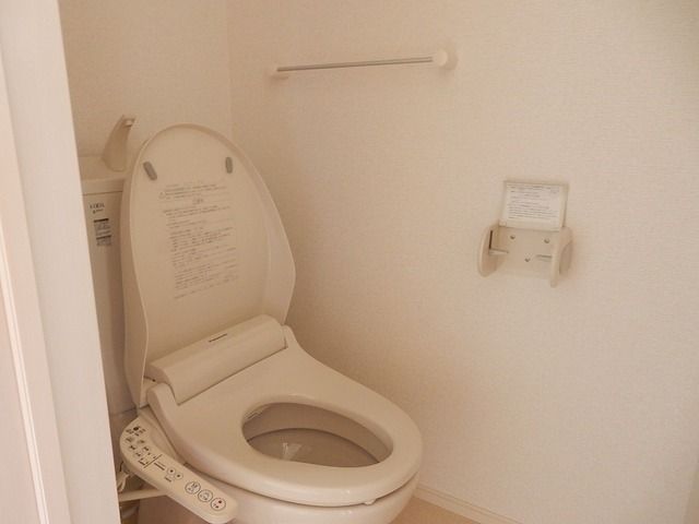 アドラブールー モアー Iのトイレ写真
