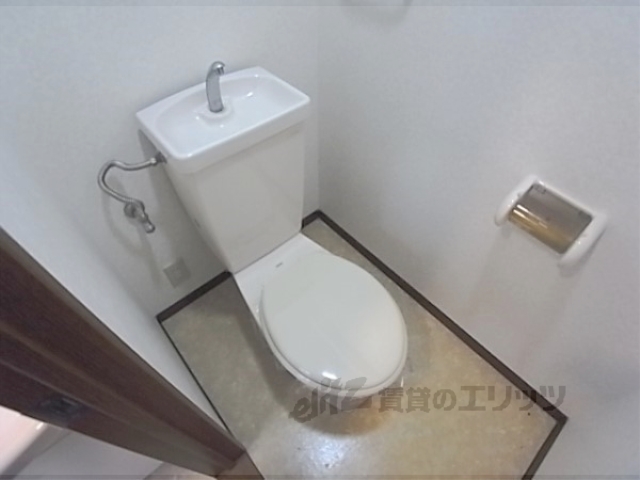 マスジビルのトイレ写真