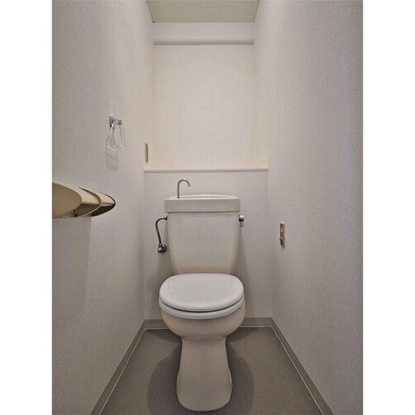 ライオンズマンション八事ガーデン弐番館のトイレ写真