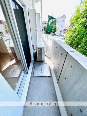 Brillia ist 北沢KEYAKIの居間写真