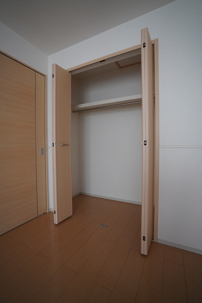 収納　同じ建物の別のお部屋