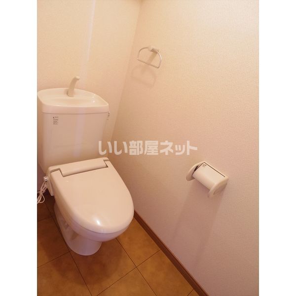 林マンションFのトイレ写真