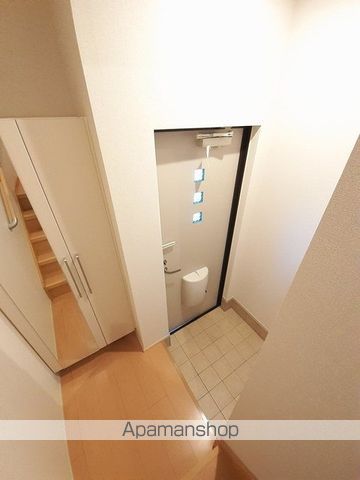 プリムローズNの玄関写真