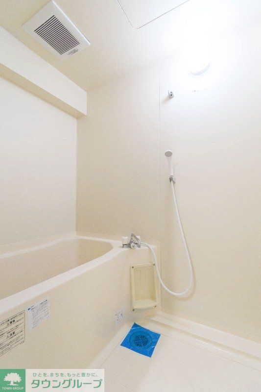 バス・シャワールーム　バス