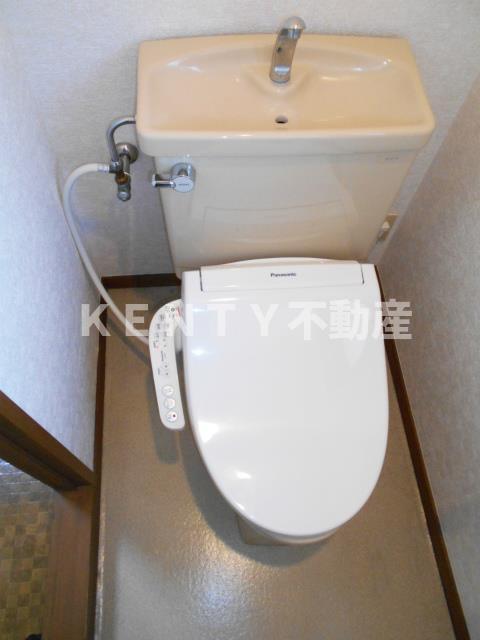 トイレ　コンパクトで使いやすいトイレです