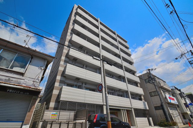 ファーストフィオーレ三宮EASTの外観写真