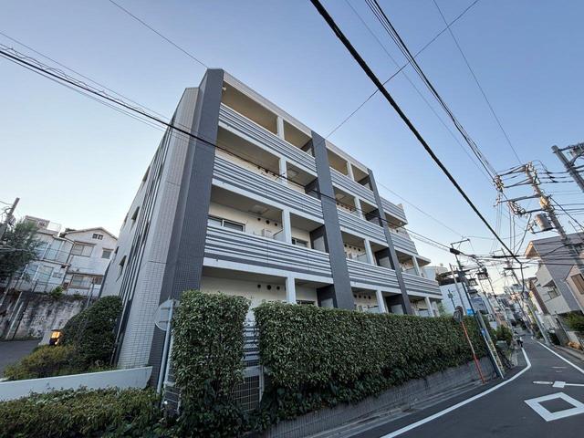 小田急線 参宮橋駅 徒歩4分 築19年