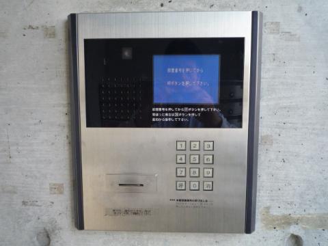 セキュリティ　カメラ付インターホン（イメージ）